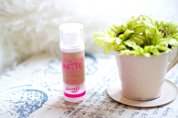 รีวิว Barry M Flawless Matte Finish