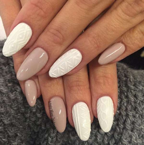 textured_sweater_gel_nail_art_trend